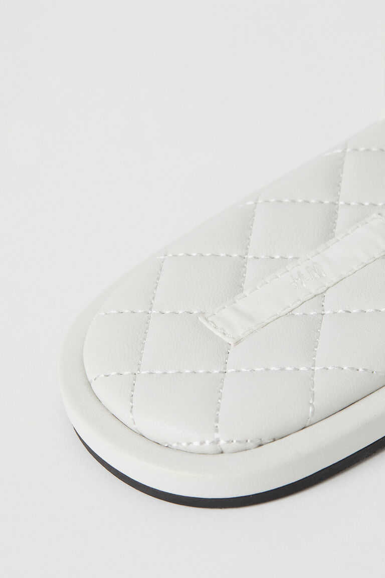 Quilted slippers