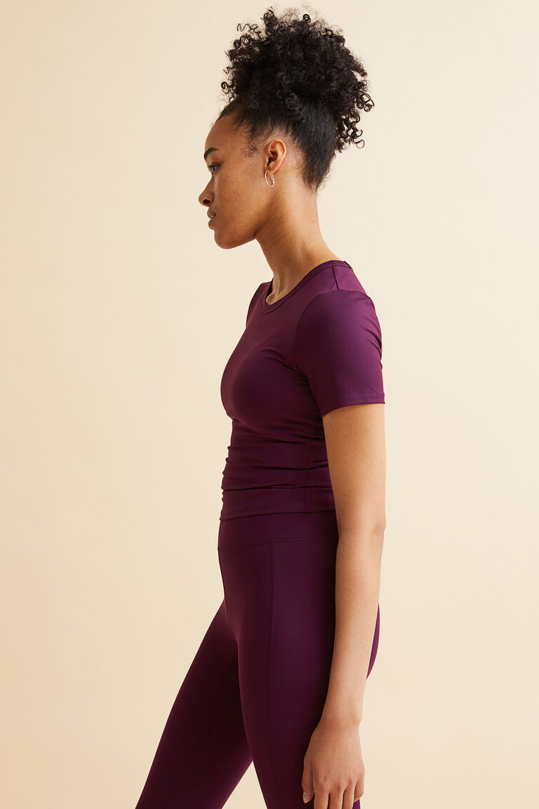 Crossover Hem Cropped Sports Top