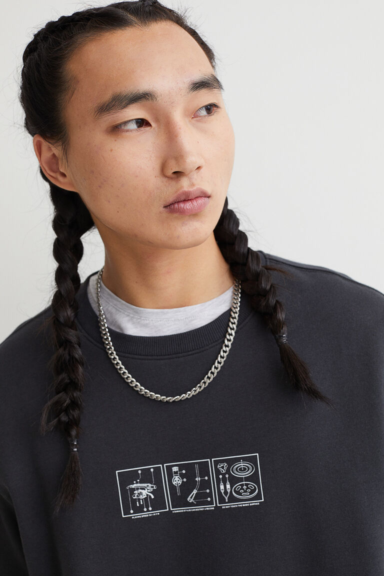 nike sweatshirt with jewellery embroidery