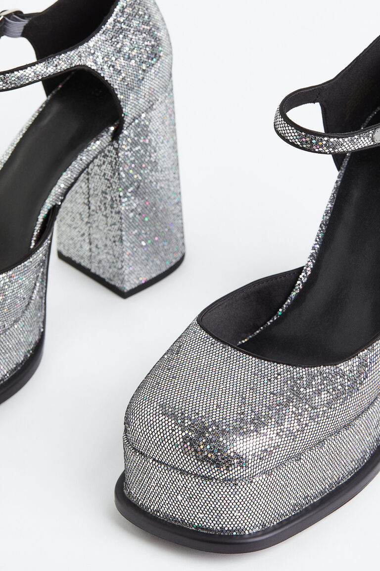 Block-heeled Mary Janes
