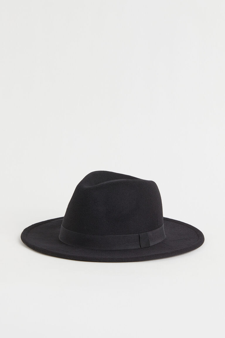 Felt hat