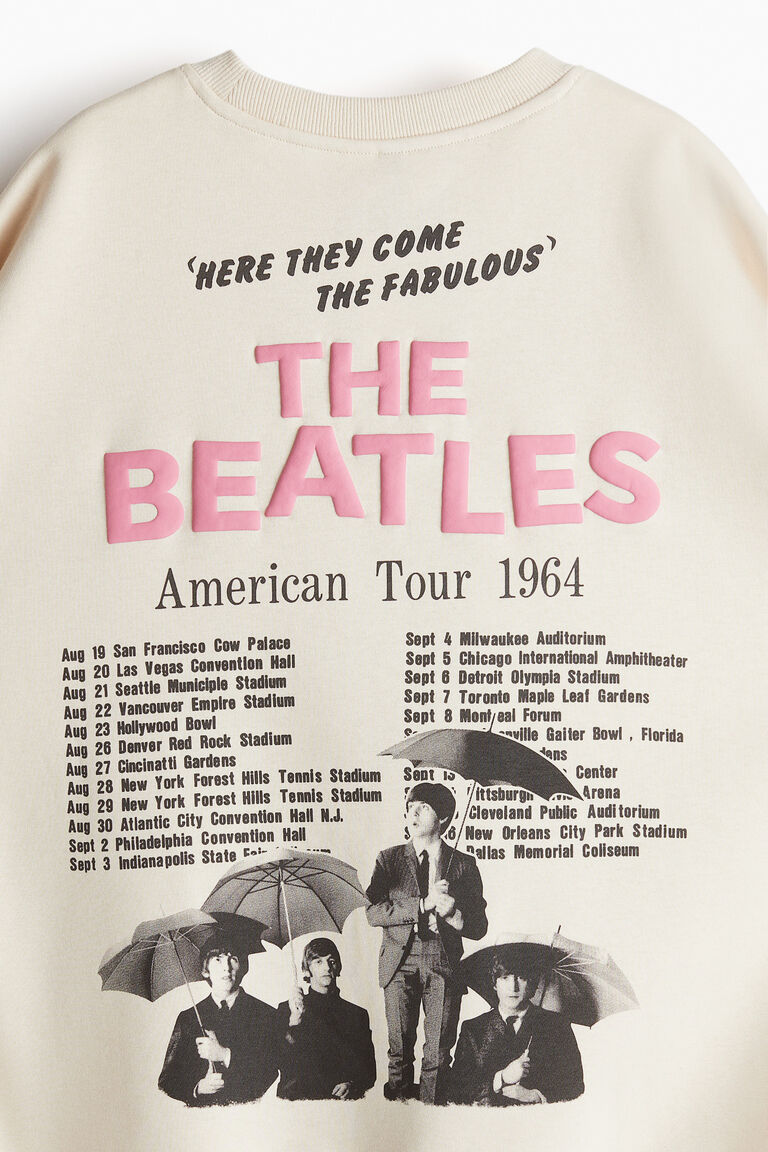 Oversized printed sweatshirt