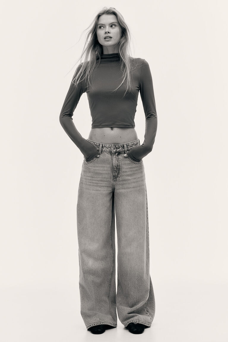 Turtleneck Top T-Shirt main image 1