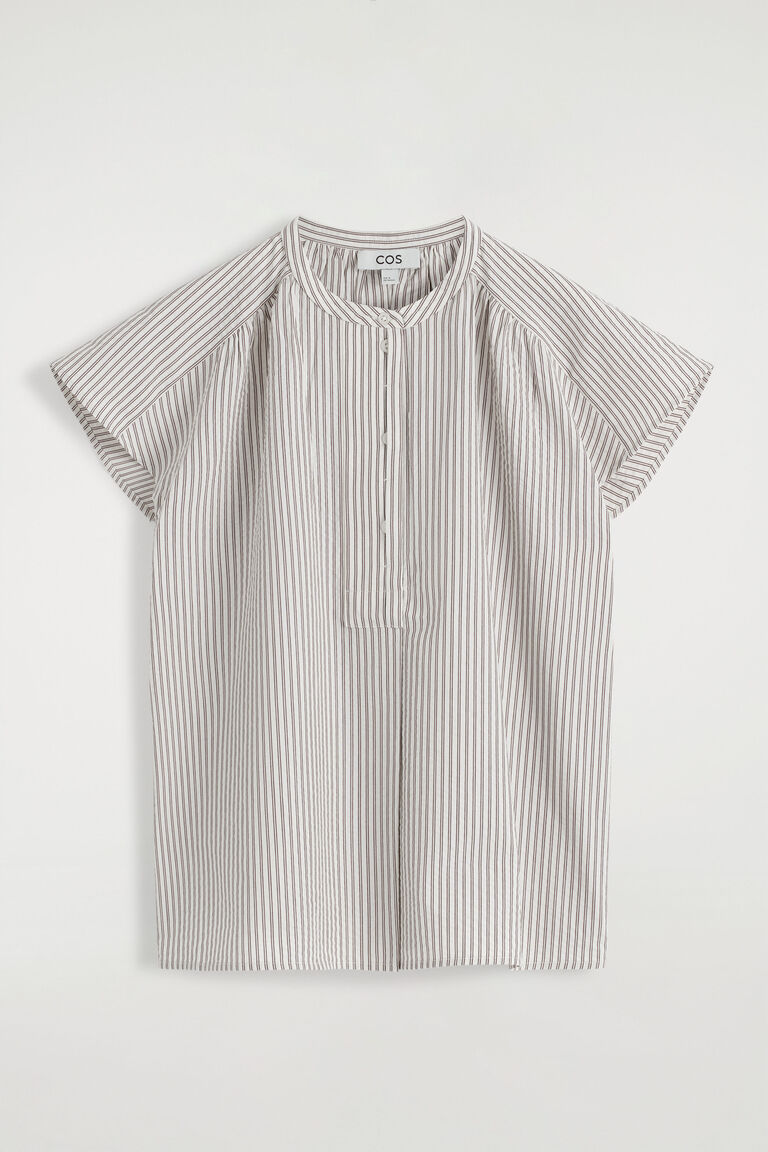 STRIPED SEERSUCKER FLARED-SLEEVE BLOUSE