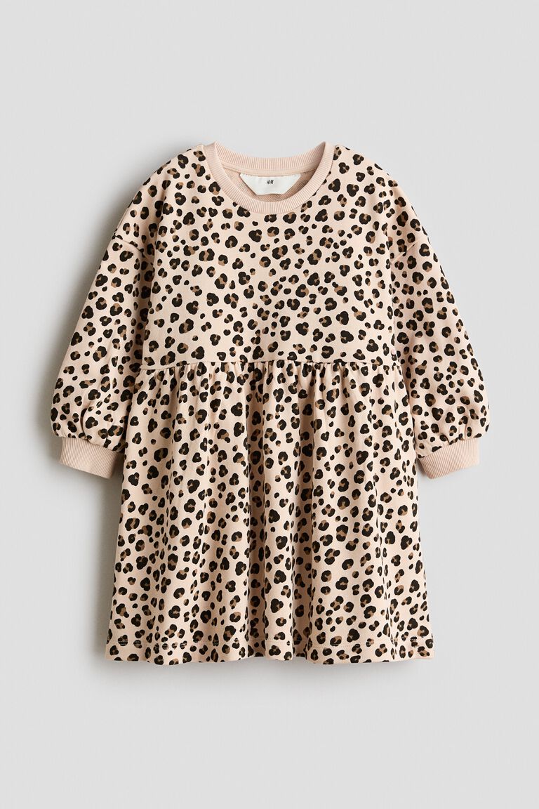 Oversized sweatshirt dress