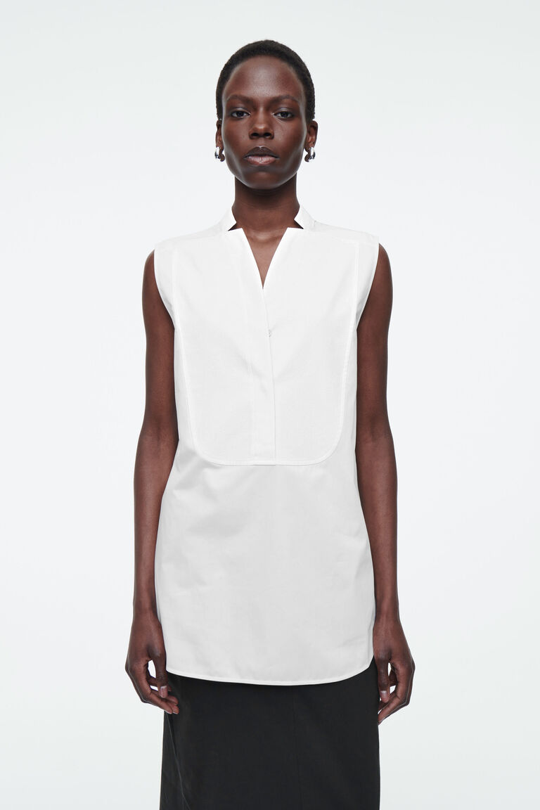 SLEEVELESS BLOUSE