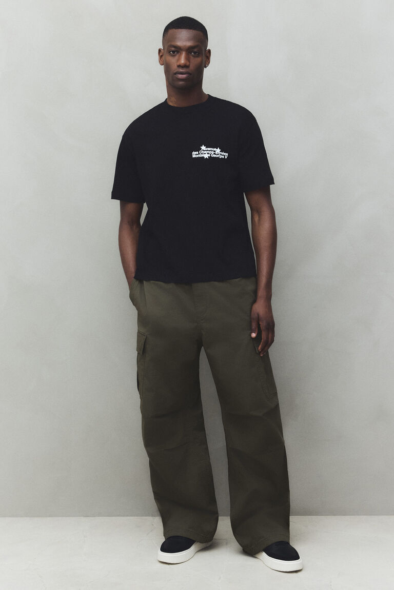 Loose Fit Cargo trousers