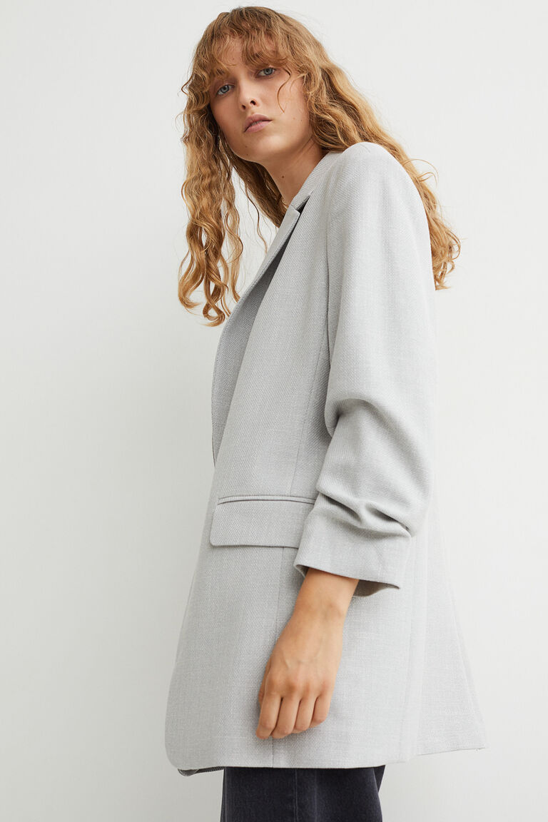 Gatheredsleeve jacket