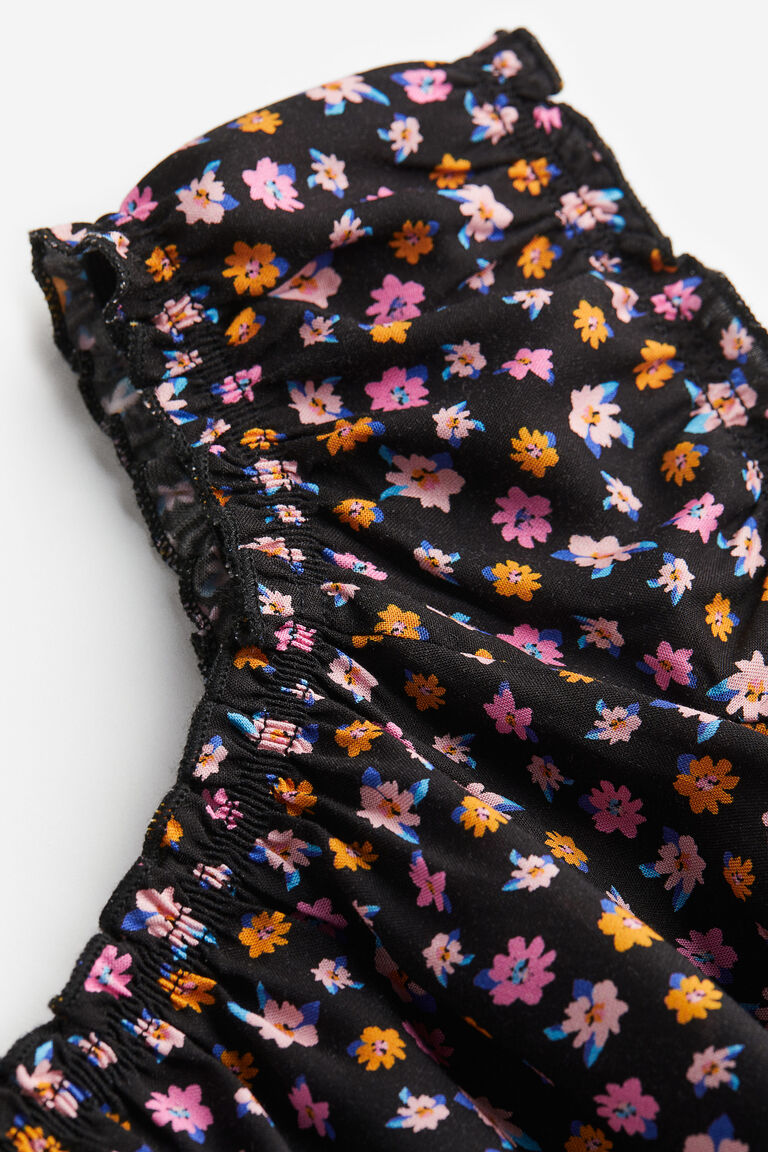 Manna Hem Frill Short Sleeves Blouse main image 1