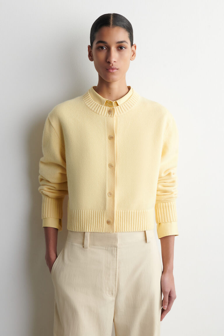 คาร์ดิแกนผ้าวูลเมอริโน