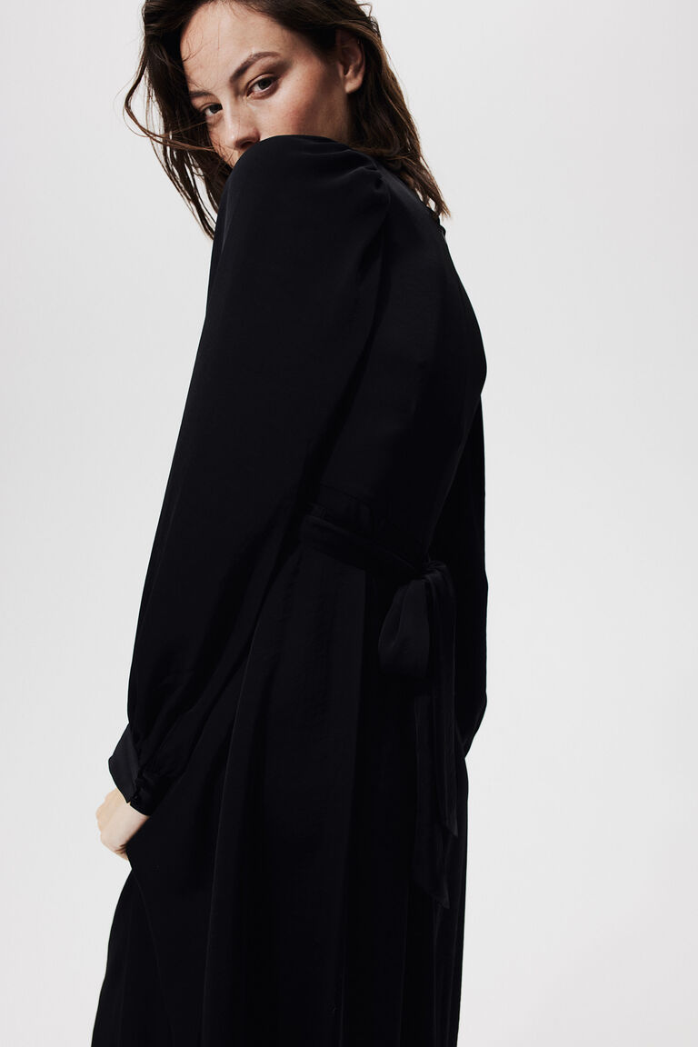 MAMA Satin dress