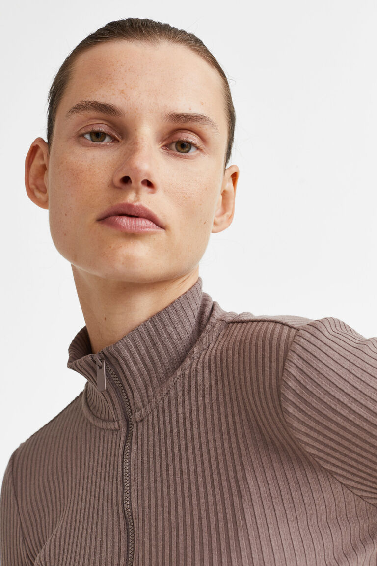 Ribknit bodycon dress