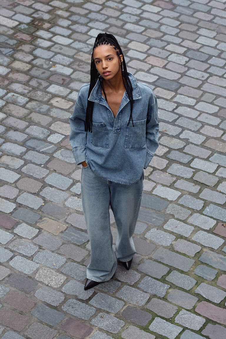 Oversized popover denim shirt
