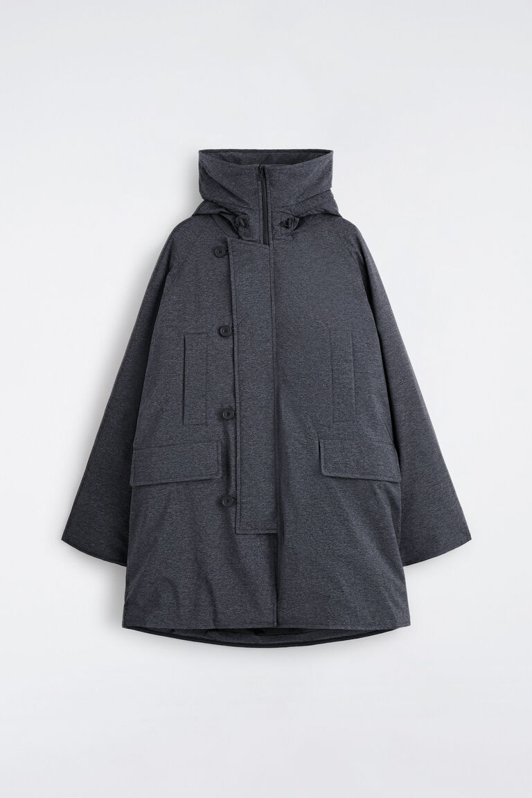 TECHNICAL HOODED DOWN PARKA