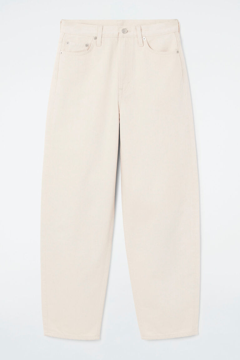 ARCH TAPERED JEANS
