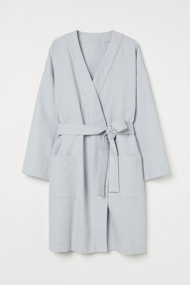 Waffled dressing gown