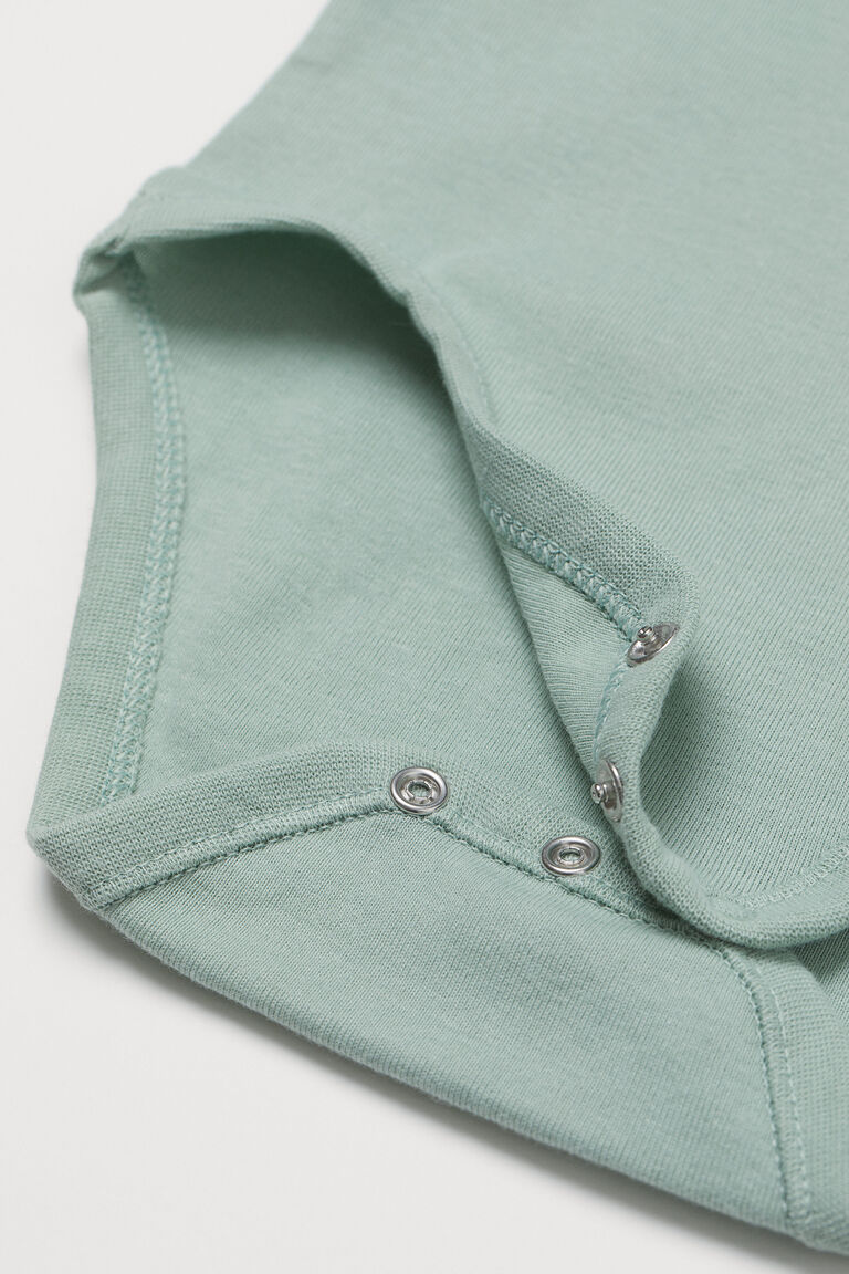 5pack sleeveless bodysuits