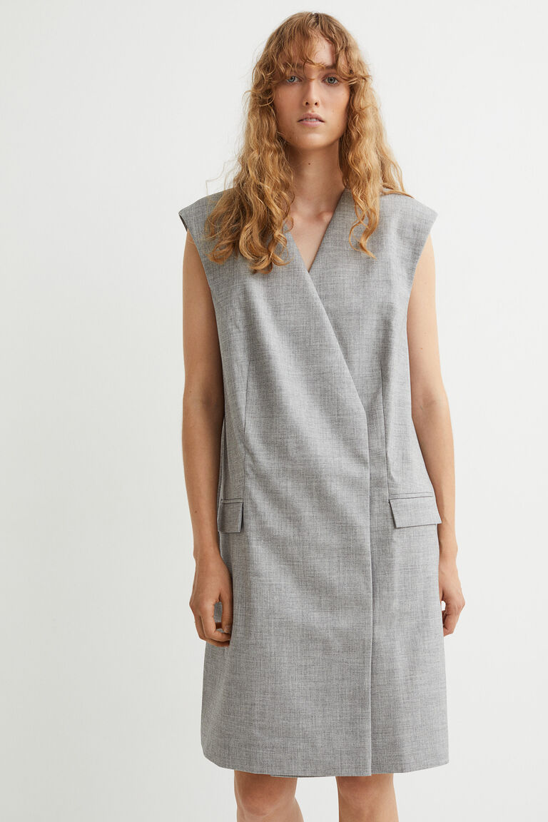 Sleeveless jacket dress