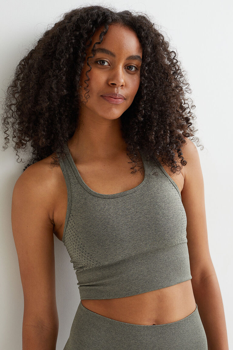 Seamless sports bralette