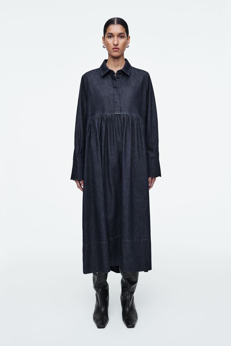 OVERSIZED DENIM SHIRT DRESS