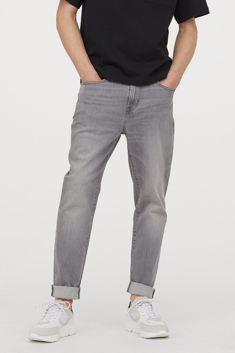 Tapered Jeans