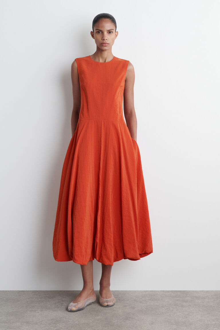 SLEEVELESS BUBBLE-HEM MIDI DRESS