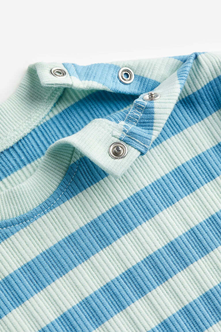 67058 Ribbed two piece main image 1