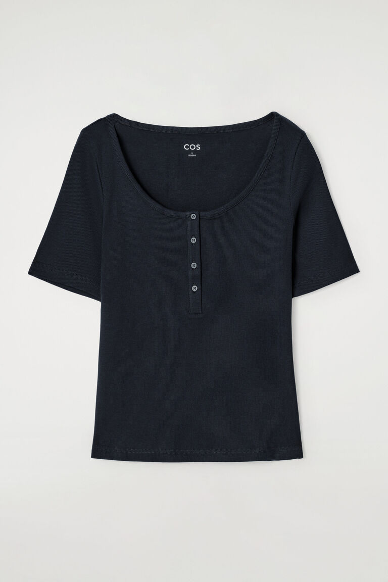 【INCHANT ME】[unisex] Ribbed Henley Neck Overfit T-Shirt Ribbed Henley T-Shirt – Urban Planet