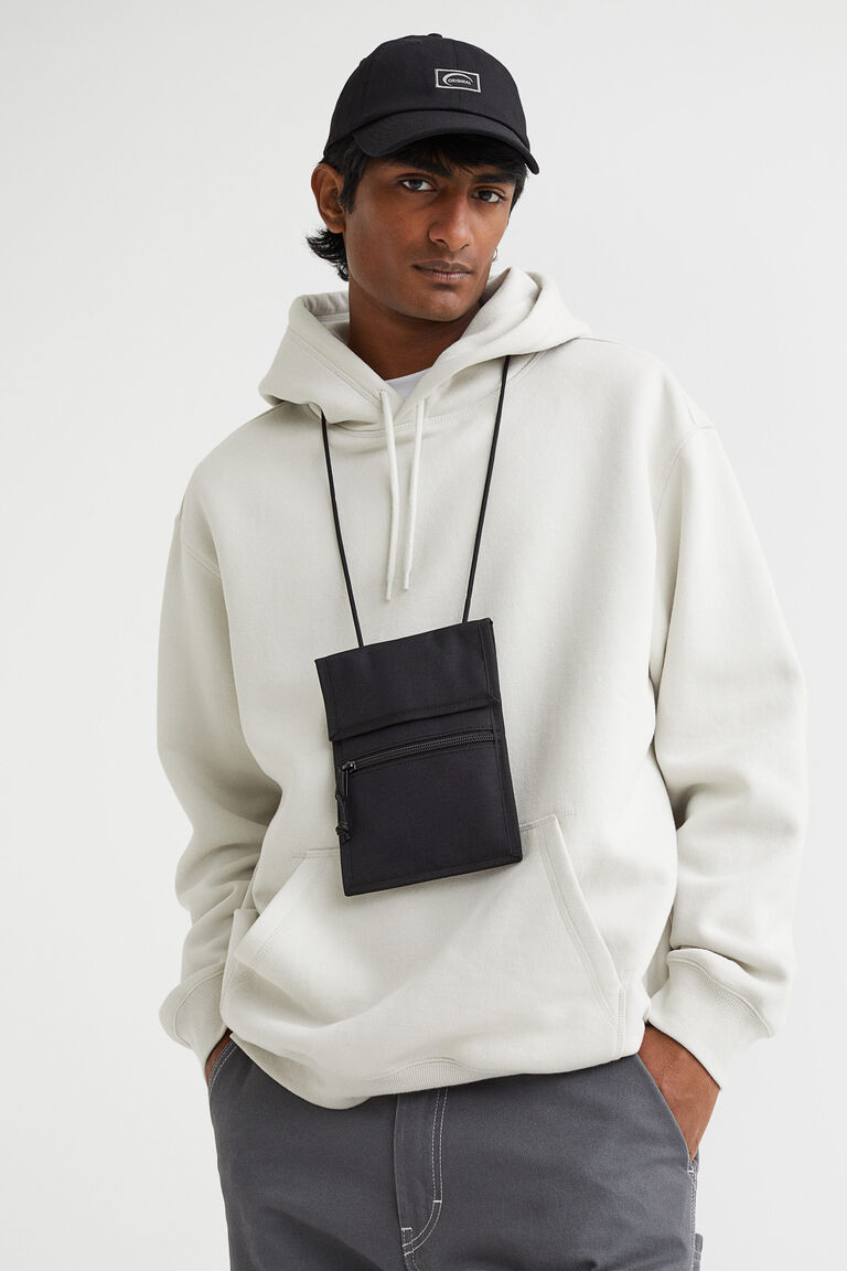 Neckstrap bag