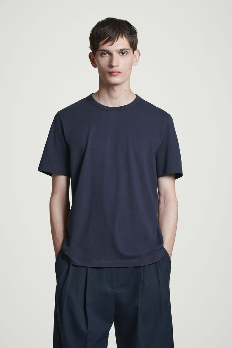 เสื้อยืดผ้าฝ้ายสัมผัสนุ่มน้ำหนักเบา