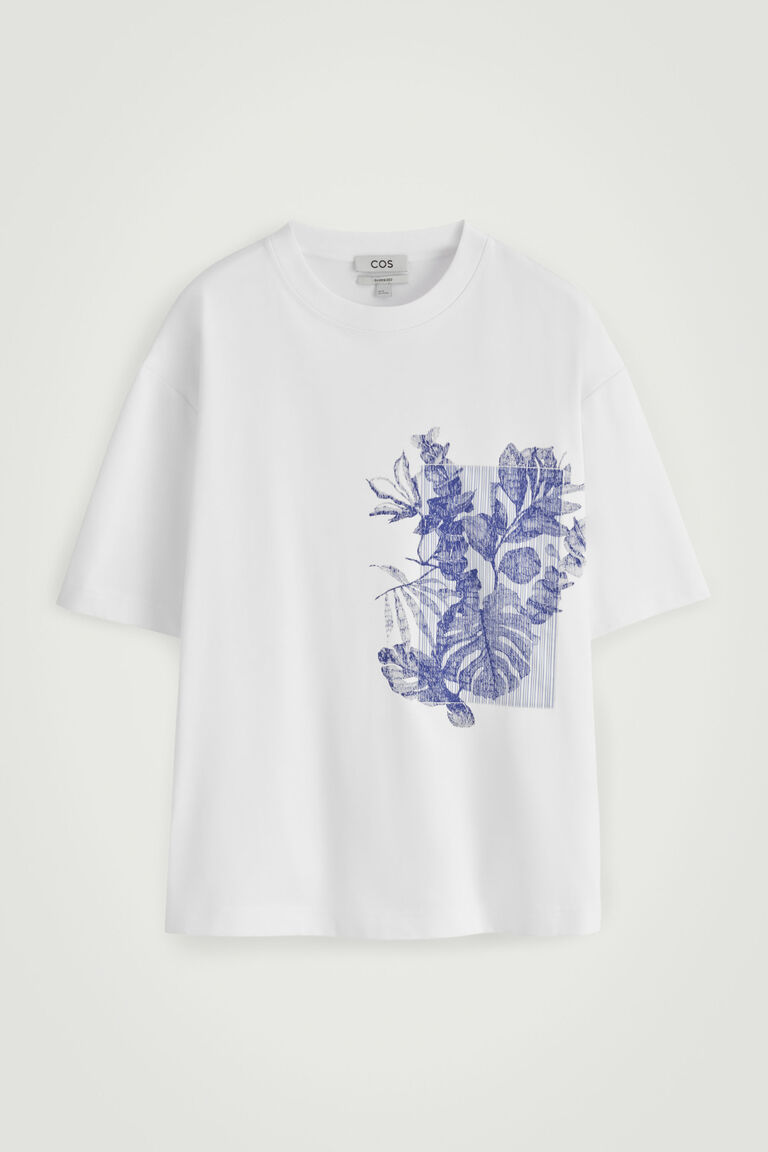 OVERSIZED GRAPHIC T-SHIRT