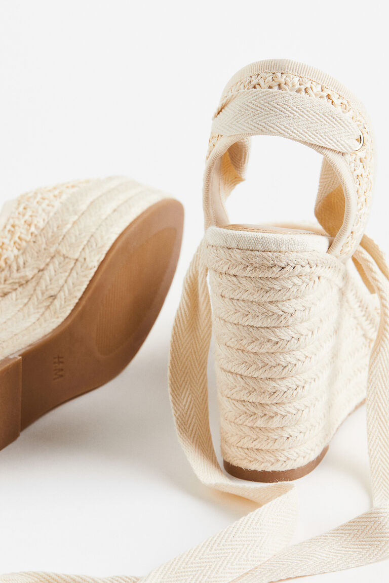 heeled espadrille wedge shoe