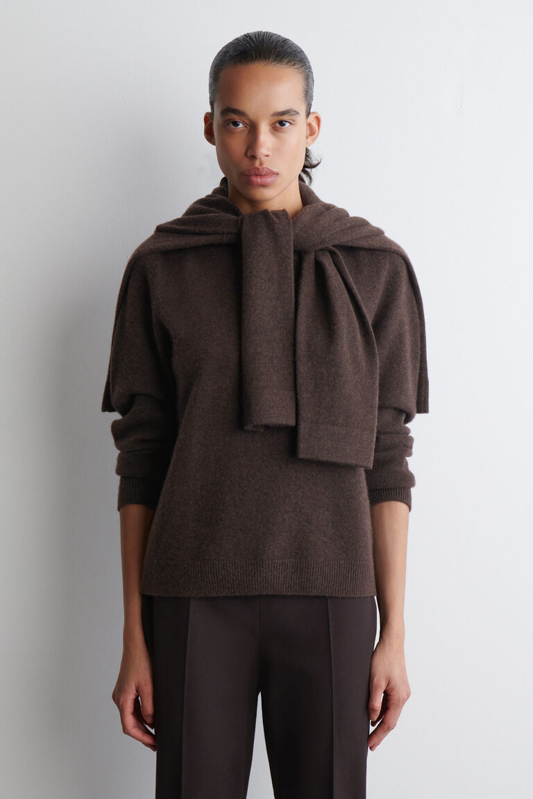 CASHMERE CREW-NECK JUMPER
