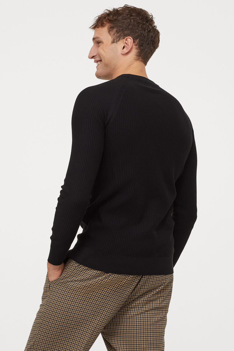 Knitted jumper Muscle Fit