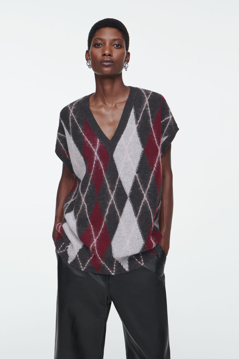 ARGYLE WOOL VEST
