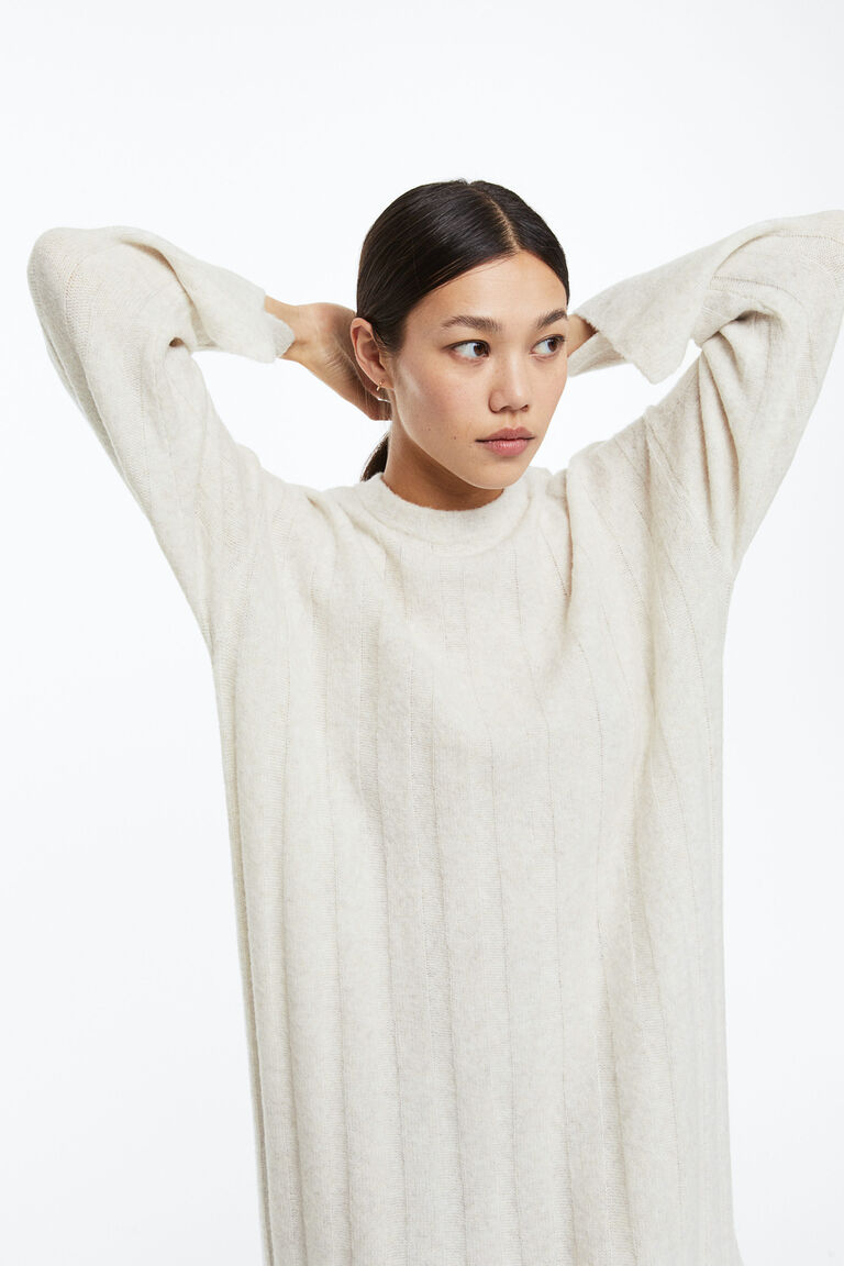 Oversized rib-knit dress