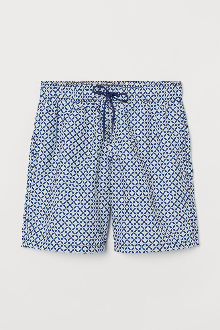 Kneelength swim shorts