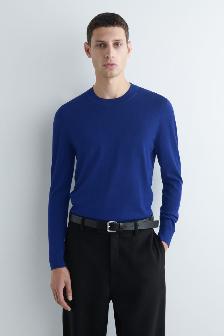 SLIM MERINO WOOL CREW-NECK JUMPER