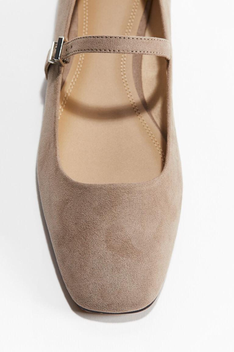 Mary Jane ballet pumps