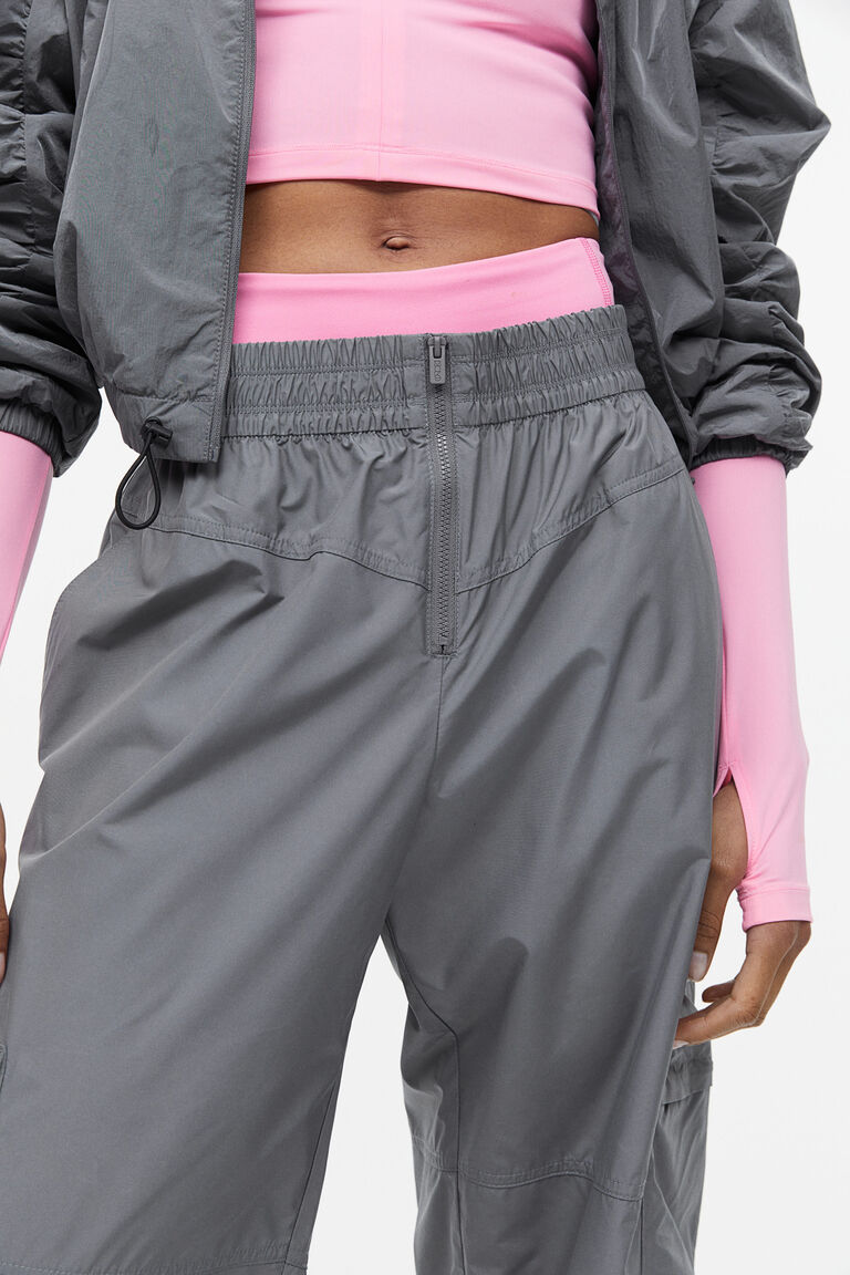 Sports cargo trousers