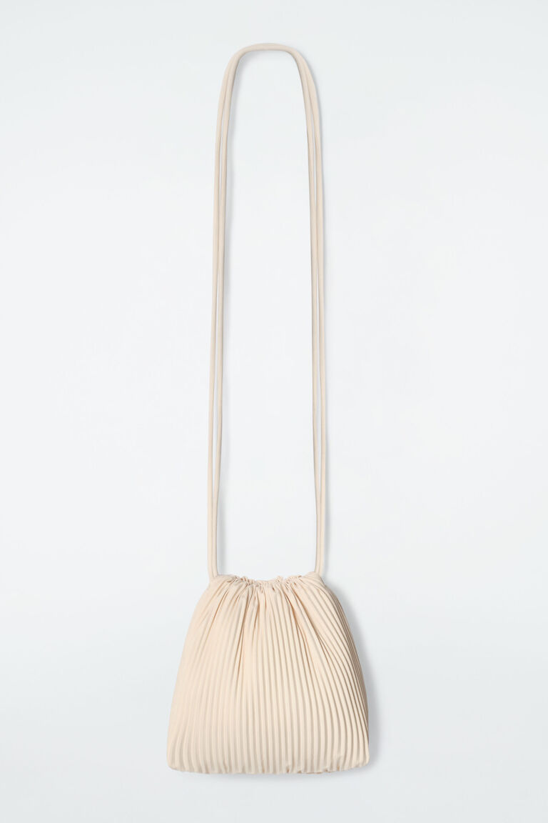 SCALLOP CROSSBODY