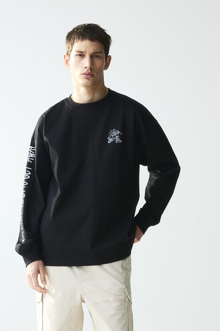 【SATIIIZ】Det Mesh Oversized Fit Track Top Jersey 0772. SilverPlus™ Mesh Oversized Jersey - Black – ASRV