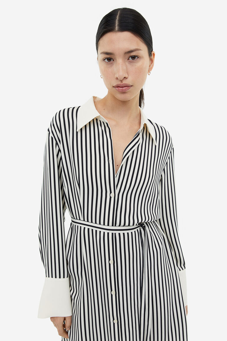 Tiebelt shirt dress