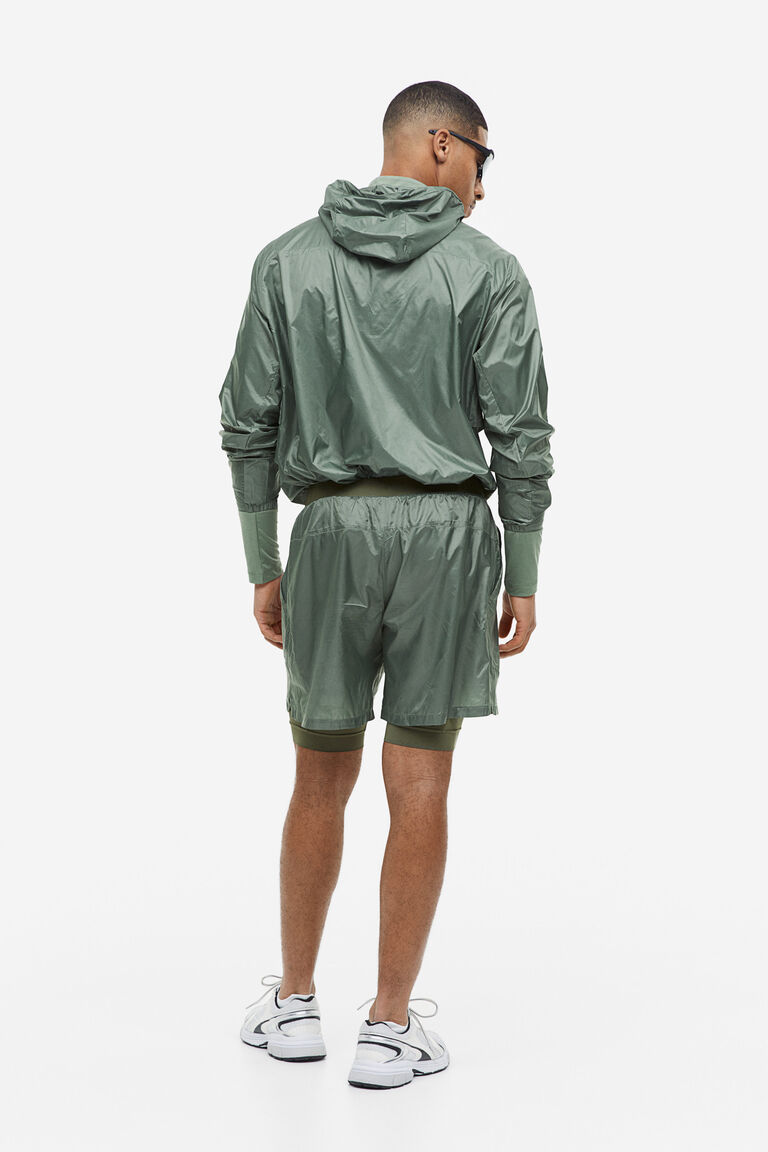 Windproof doublelayered running shorts