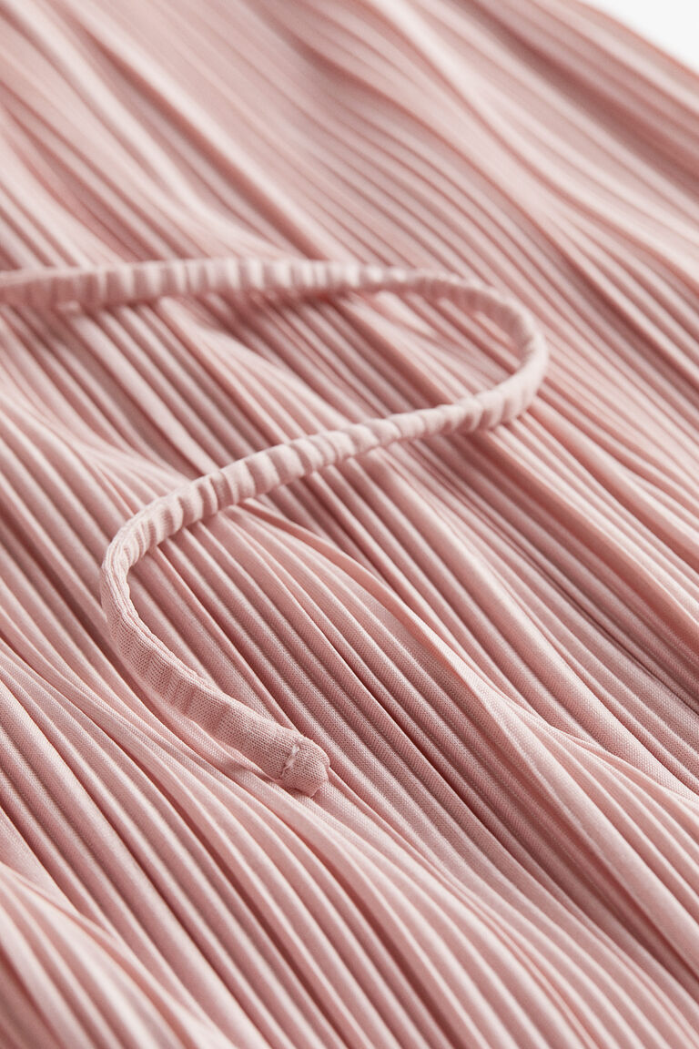 pleated tie belt dress