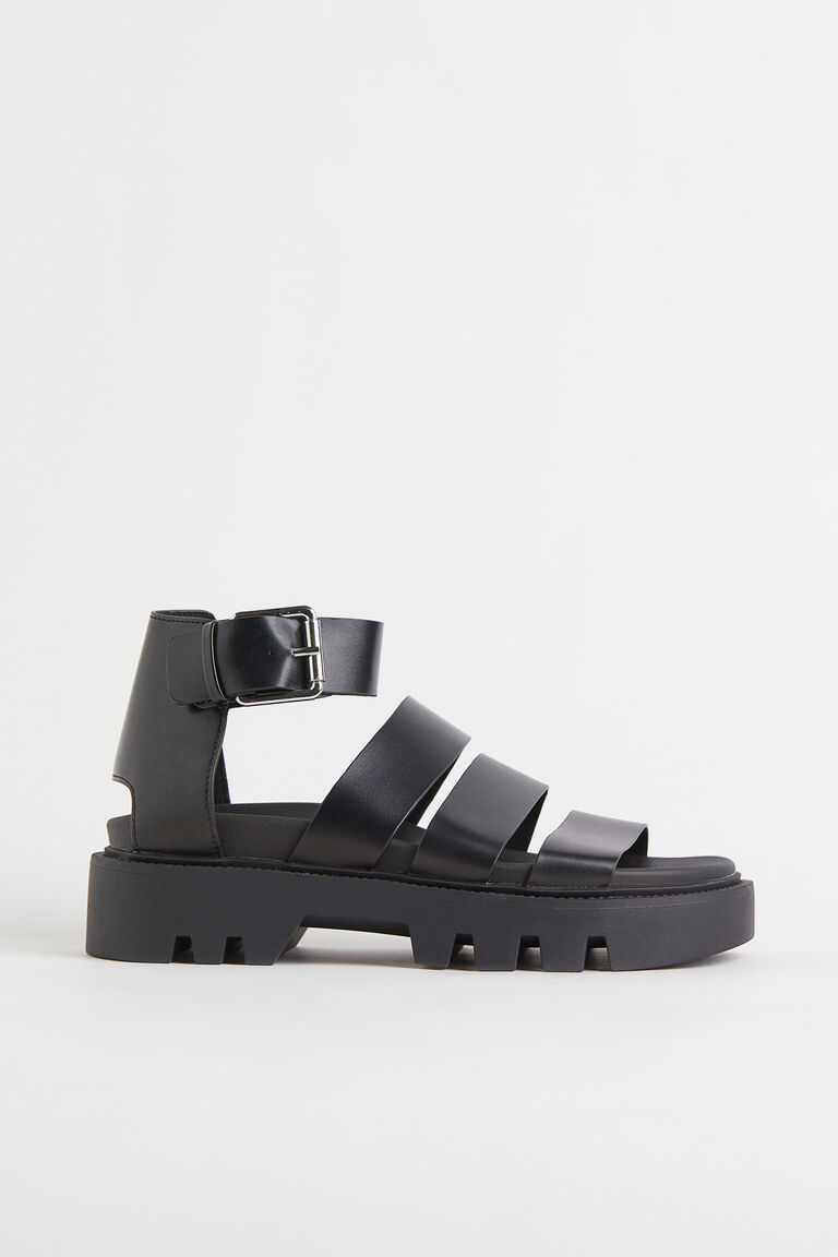 Chunky sandals