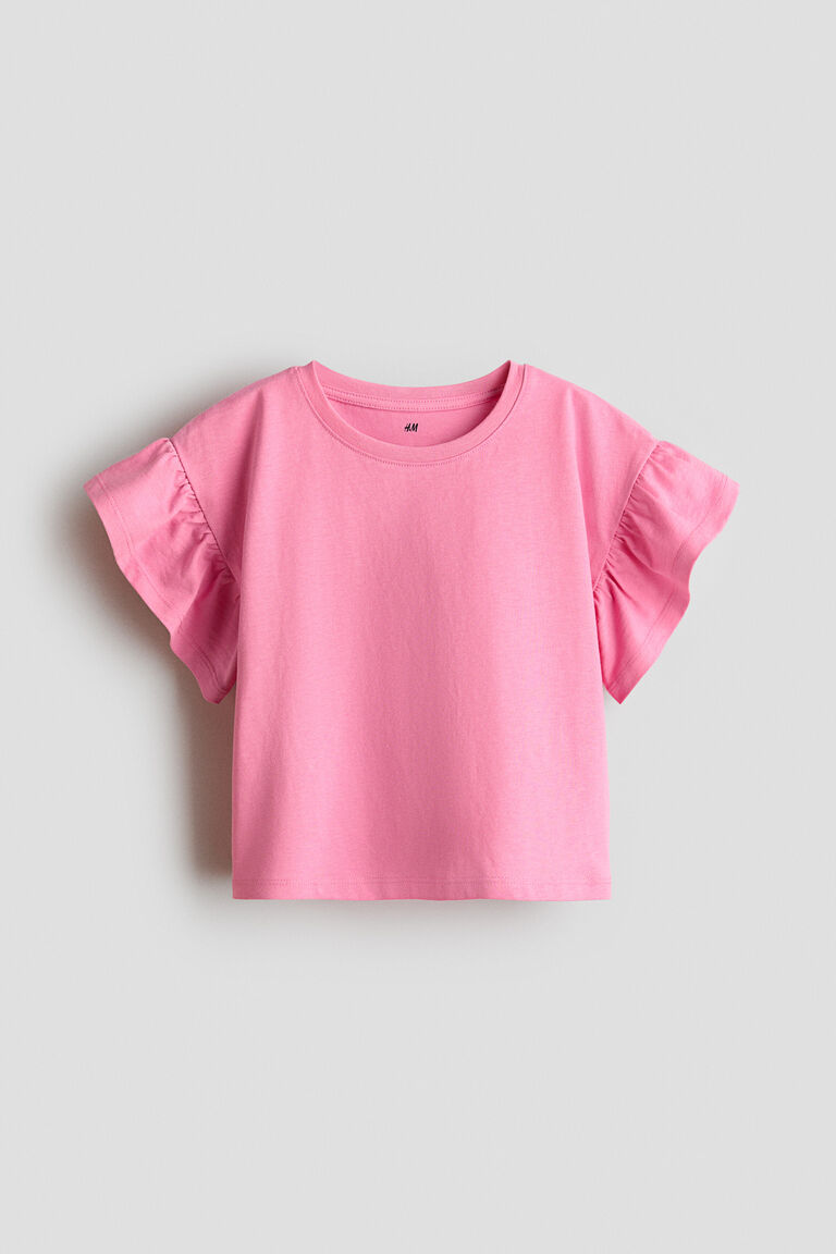 Flutter-sleeved top