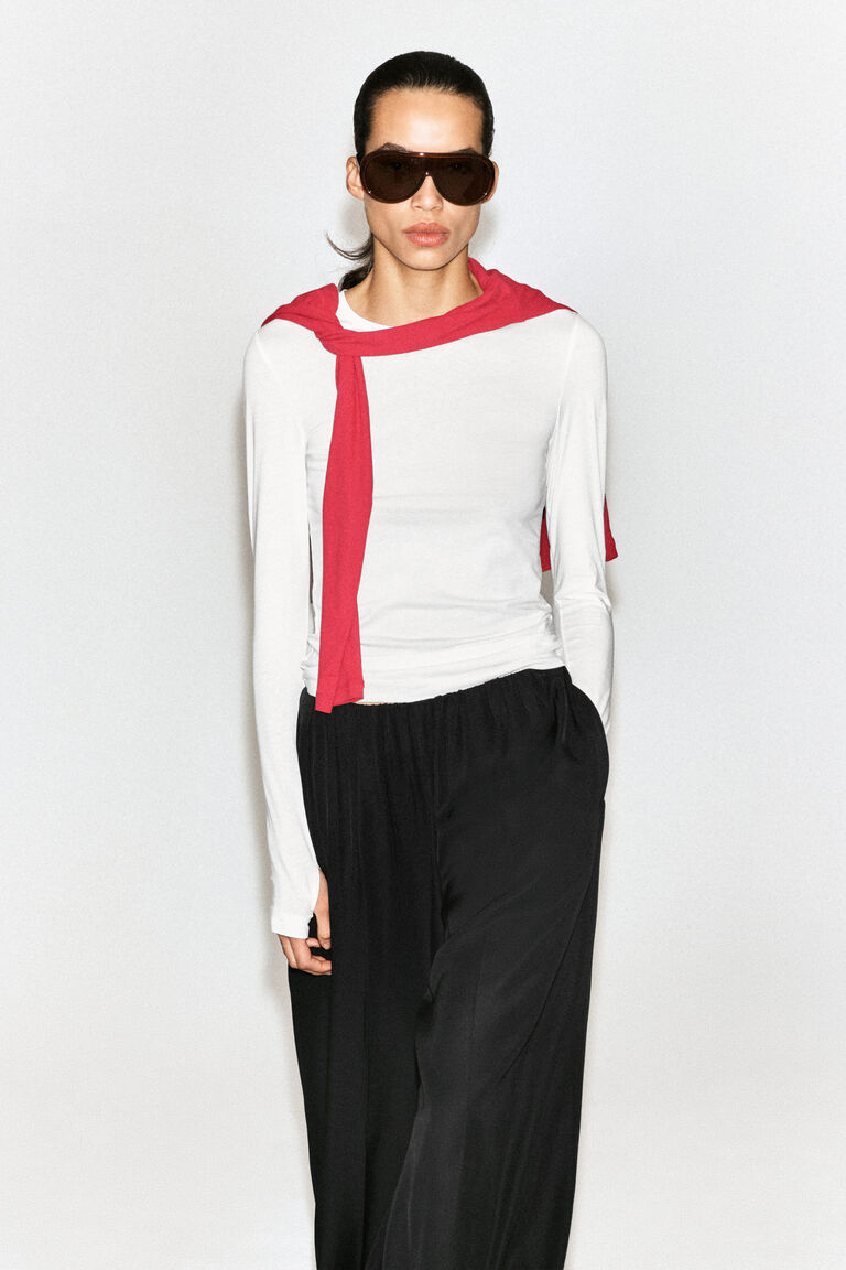 COTTON LONG-SLEEVED TOP