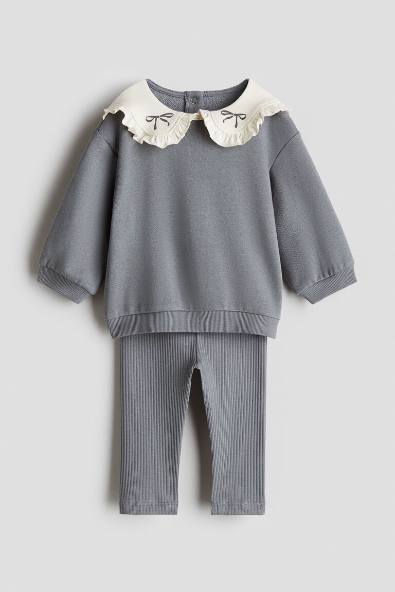 2-piece sweatshirt and leggings set