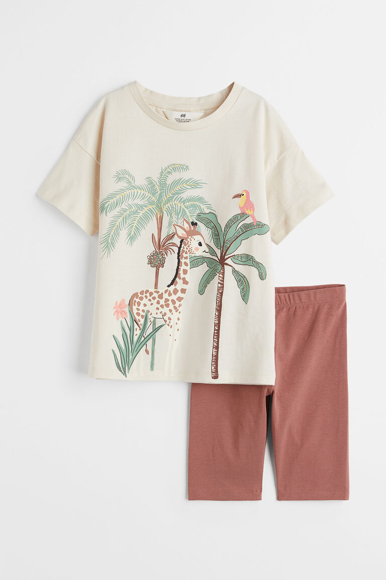 h&m large giraffe